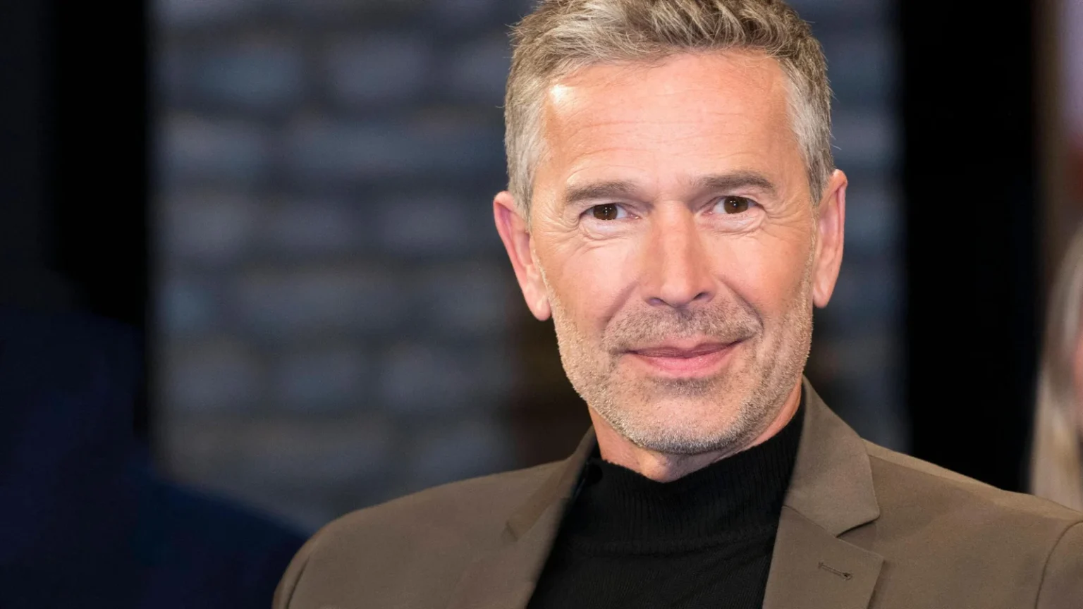 Dirk Steffens Krankheit: Was ist wirklich bekannt? dirk steffens krankheit